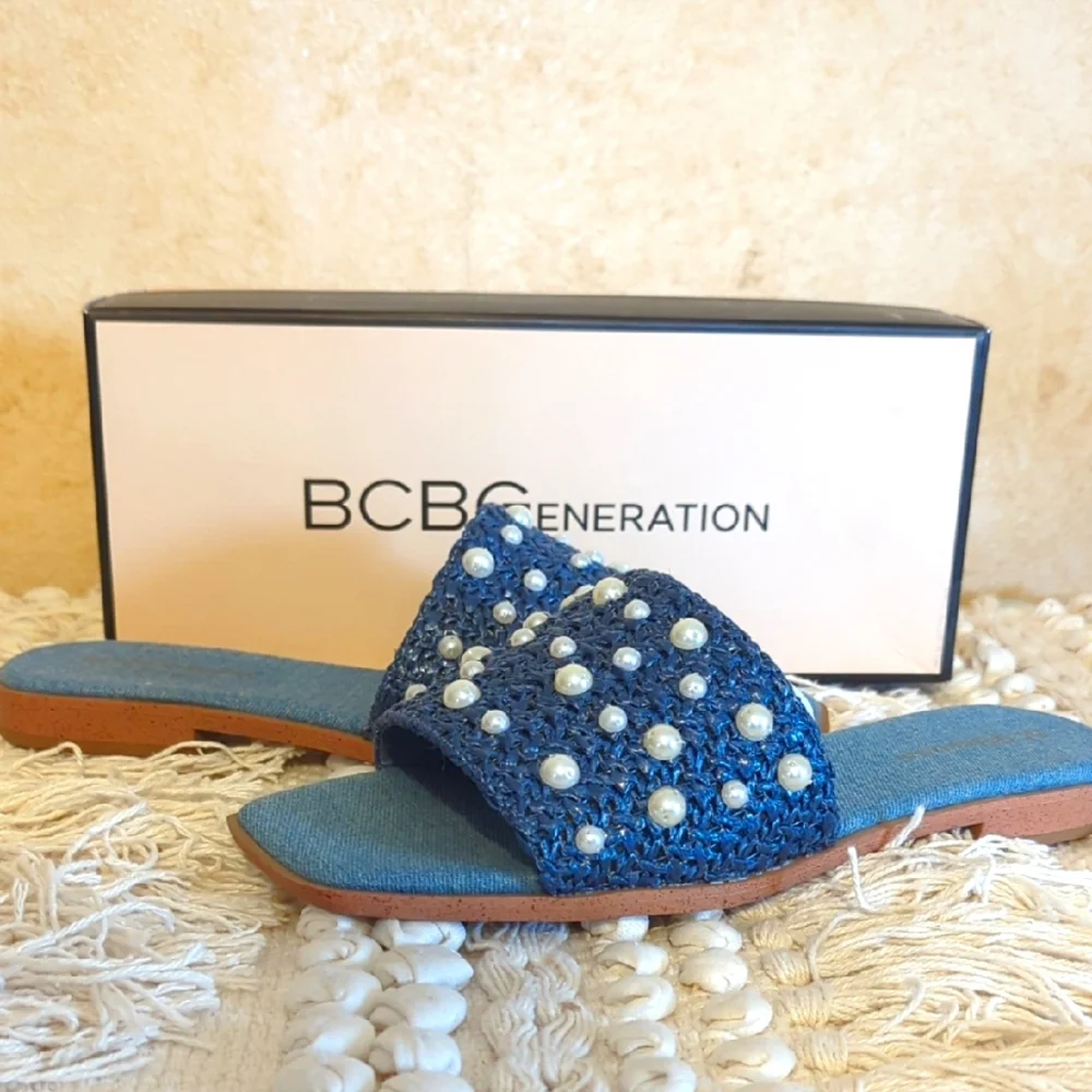 BCBGeneration Denim/Raffia Pearl Sandals 9.5 NWT - Picture 1 of 6